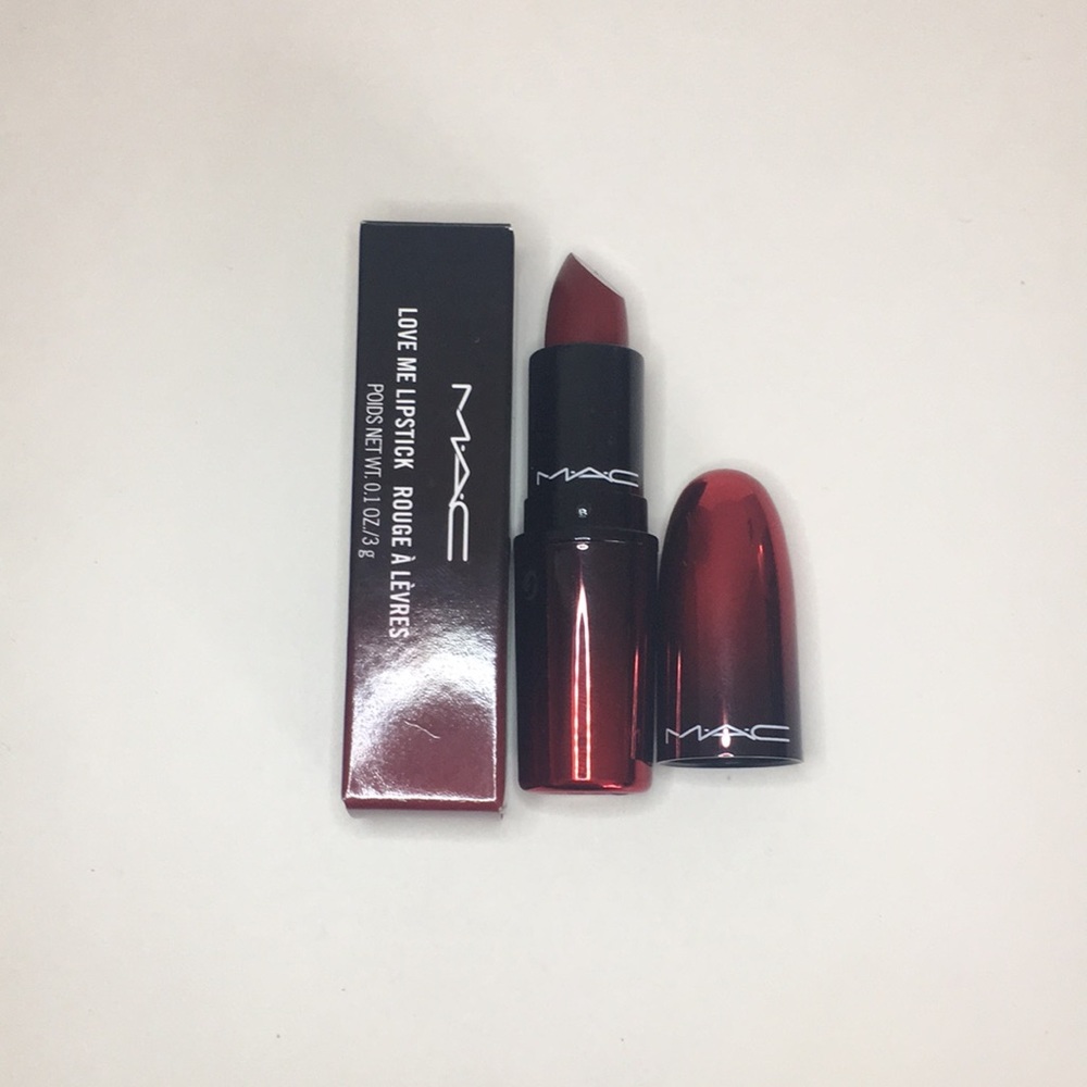 MAC Love Me Lipstick 423 E for Effortless NWT